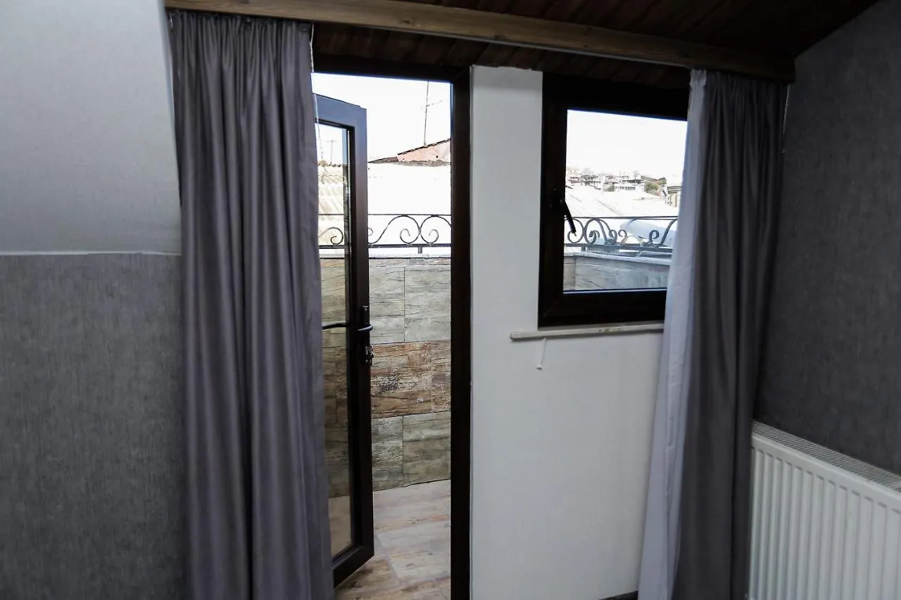 Sunnyavlabari Homestay Tbilisi Georgia